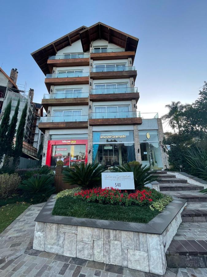 Apartamento Espetacular, 2 Suites, A 30M Da Rua Coberta 格拉玛多 外观 照片