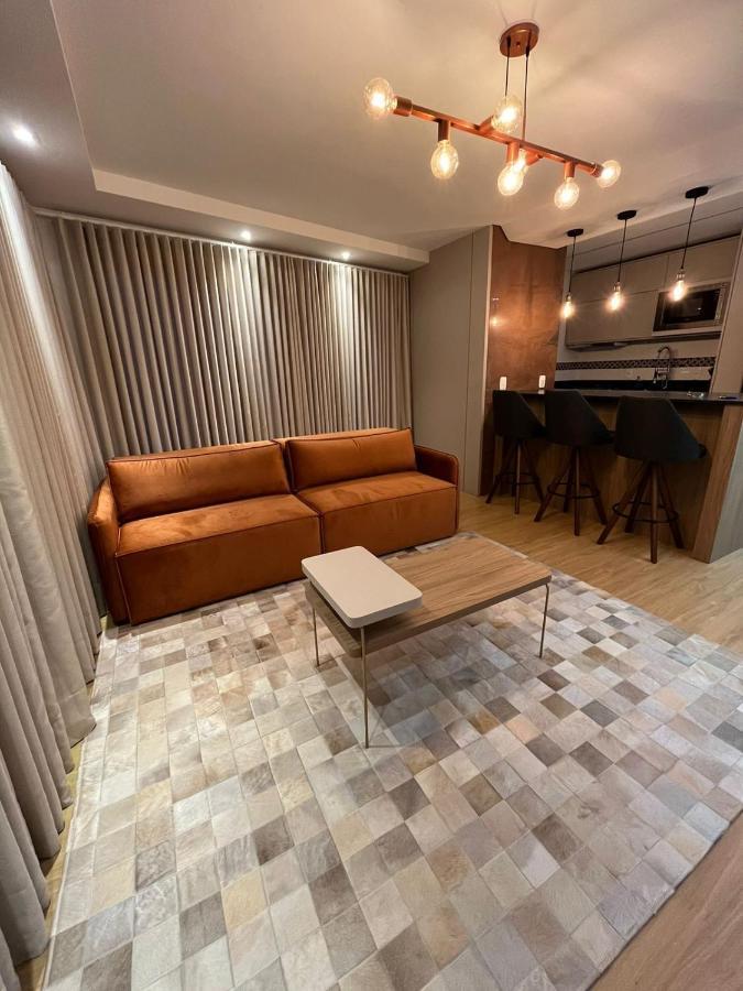 Apartamento Espetacular, 2 Suites, A 30M Da Rua Coberta 格拉玛多 外观 照片