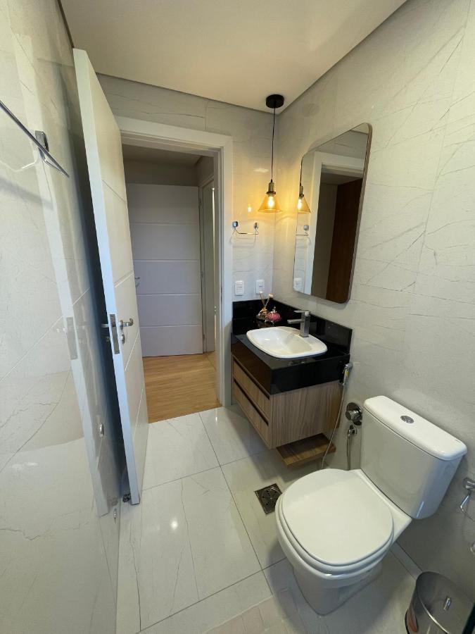 Apartamento Espetacular, 2 Suites, A 30M Da Rua Coberta 格拉玛多 外观 照片