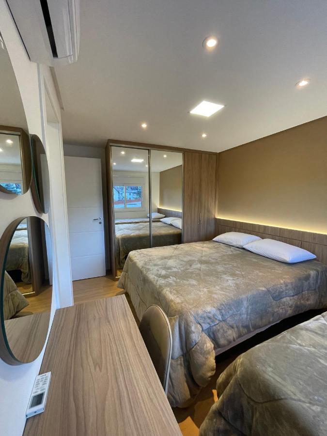 Apartamento Espetacular, 2 Suites, A 30M Da Rua Coberta 格拉玛多 外观 照片
